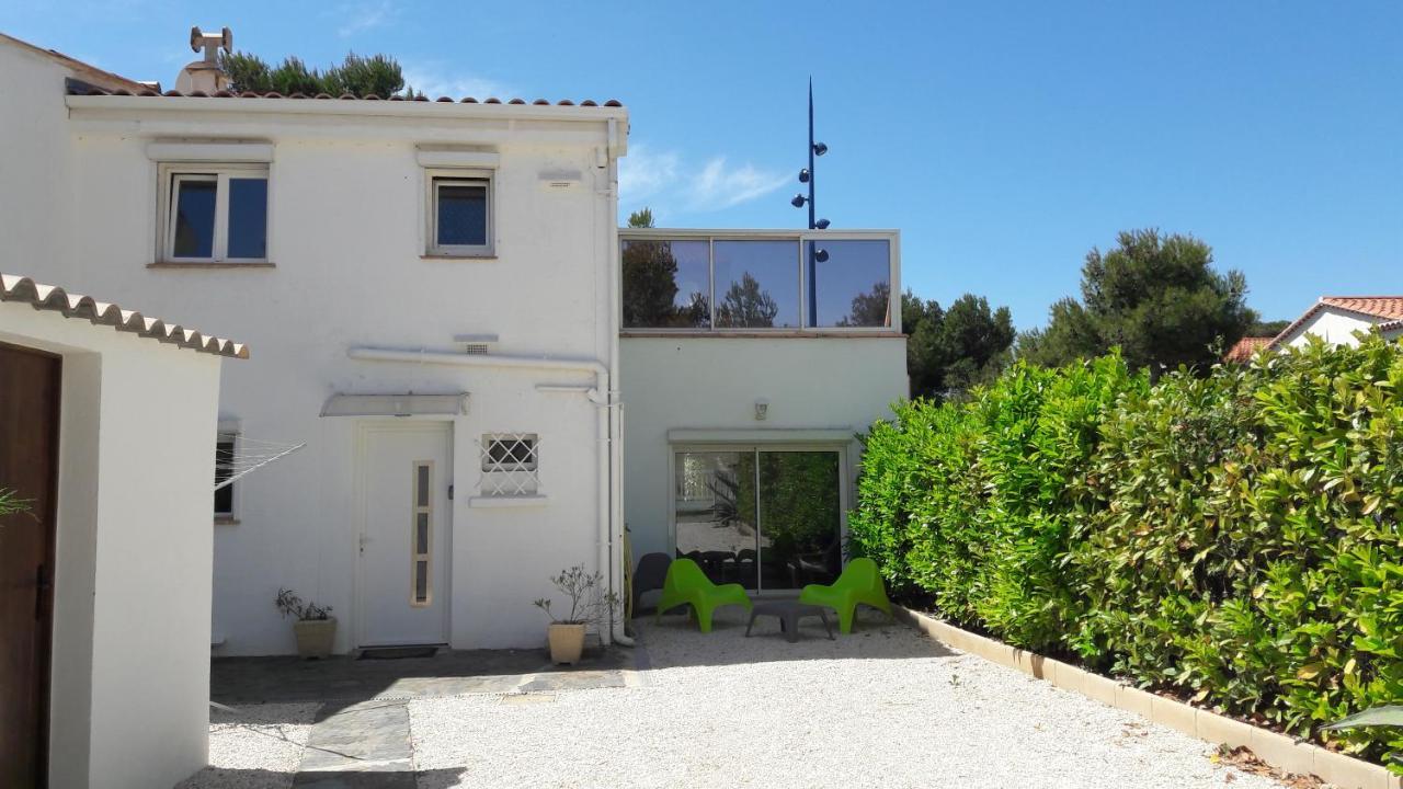 Saint-Pierre-la-Mer  Cote Indigo - Villa 7 Personnes, 3 Chambres, 3 Terrasses - A 150 De La Mer מראה חיצוני תמונה